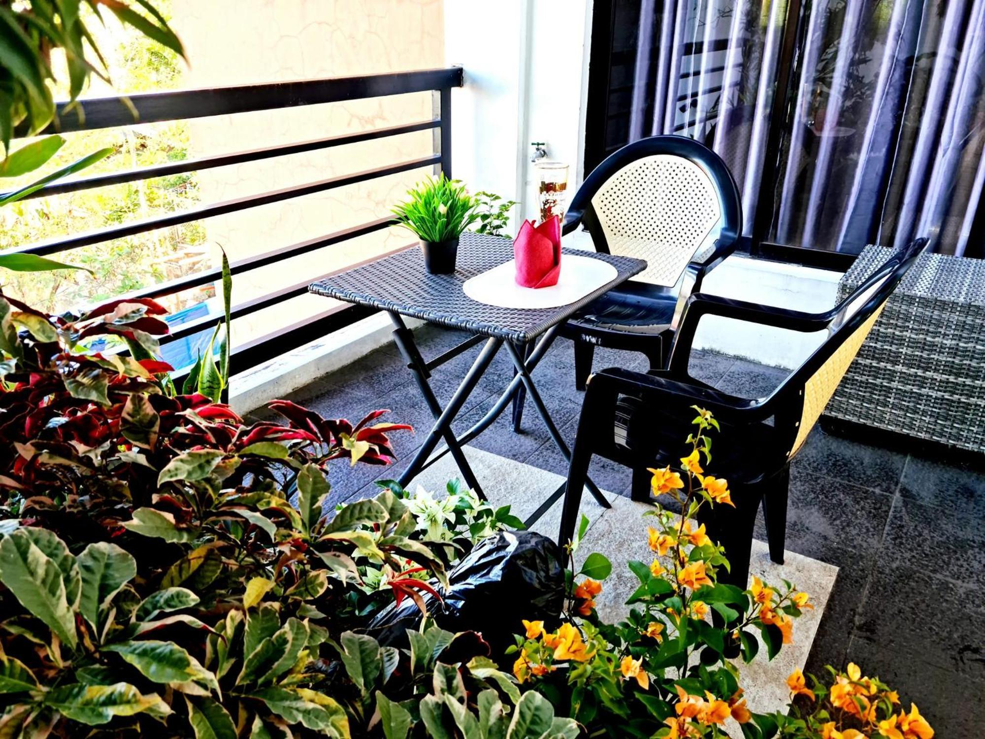 Date & Dine Resort Antipolo Exterior photo