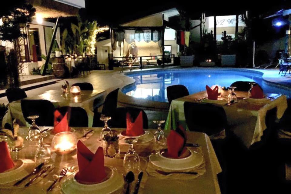 Date & Dine Resort Antipolo Exterior photo