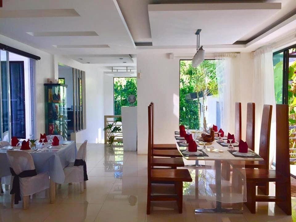 Date & Dine Resort Antipolo Exterior photo
